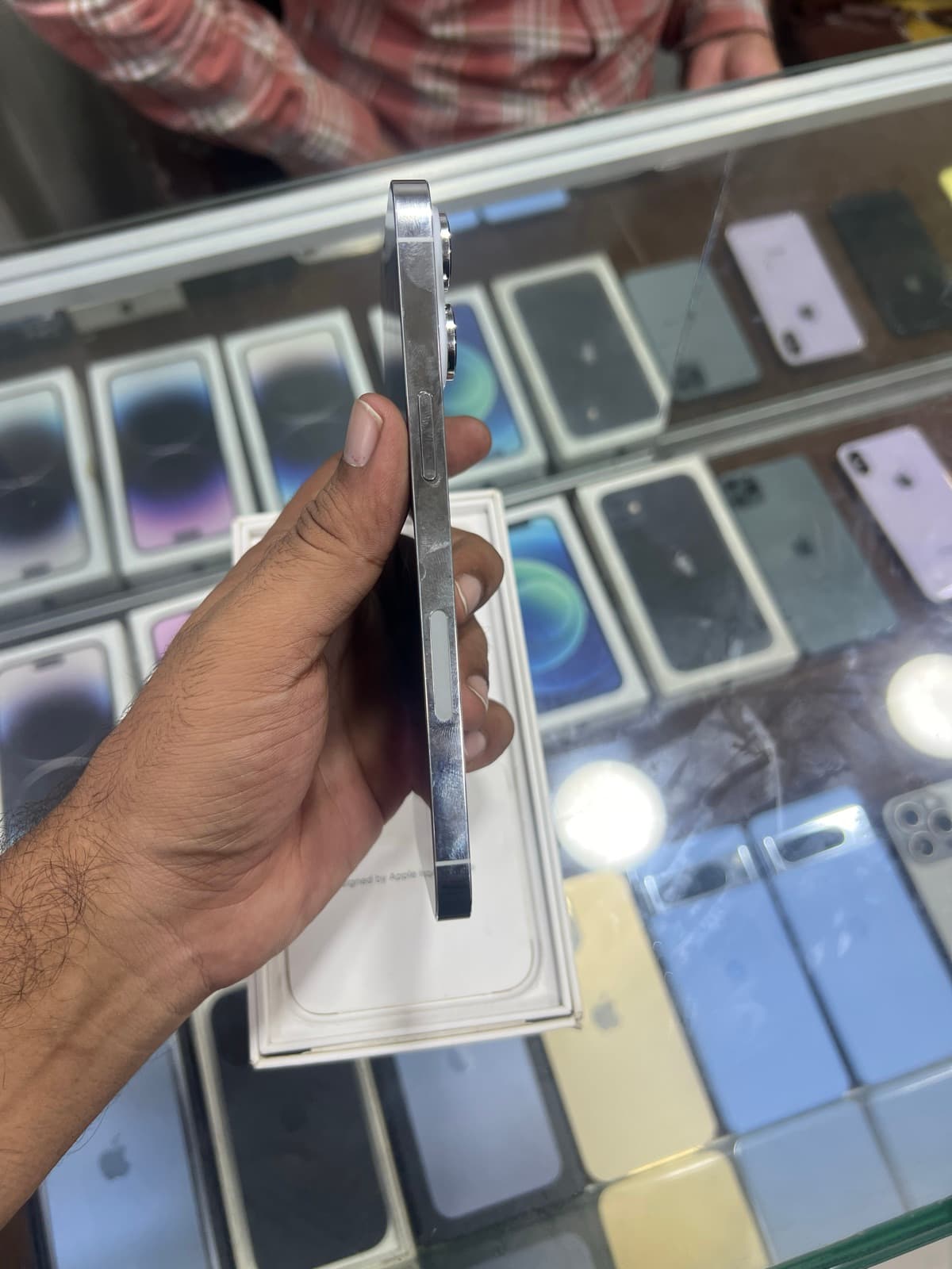 Apple iPhone 14 Pro Max 128GB in Silver — photo 3