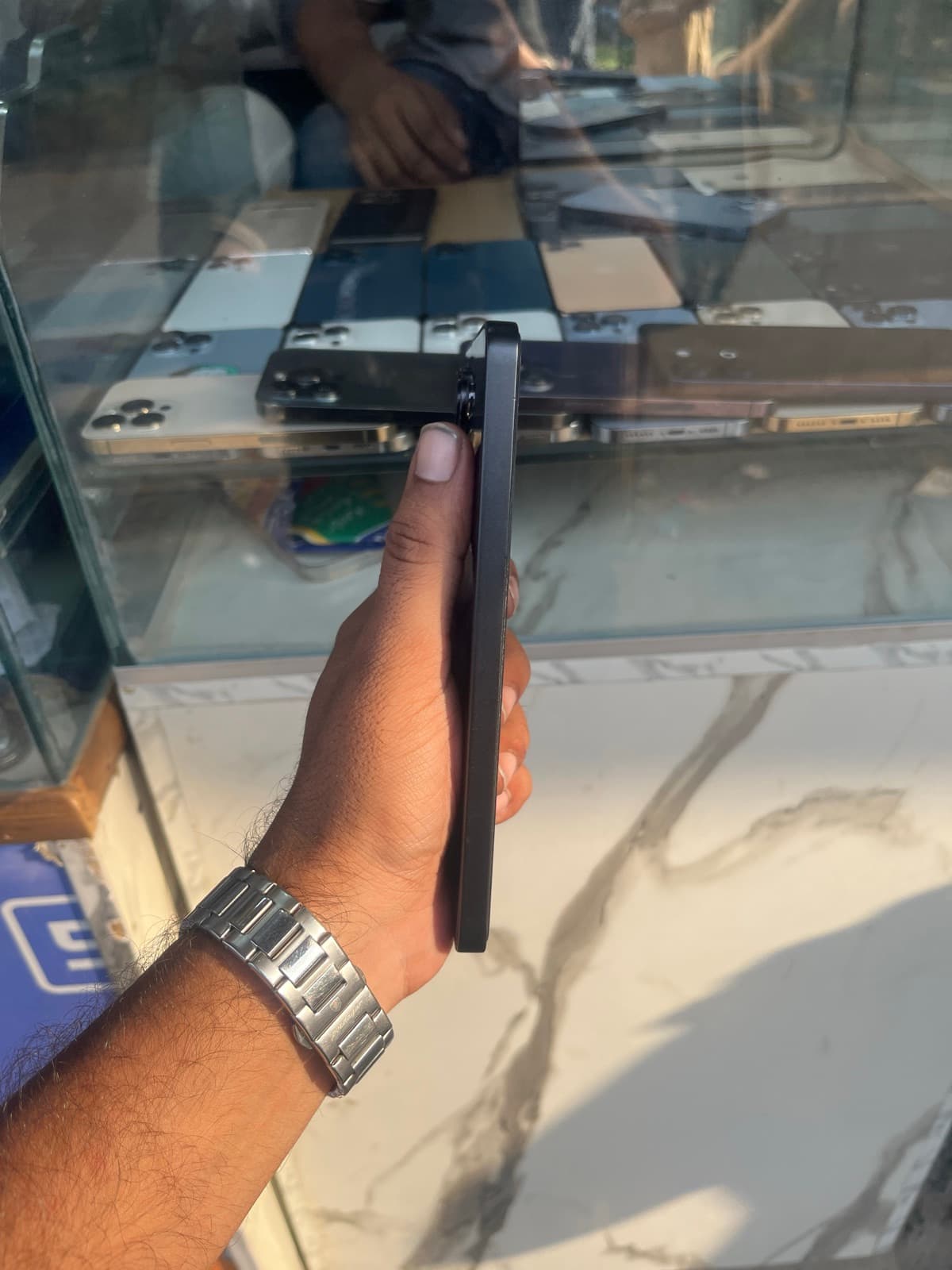 Xiaomi Redmi Note 13 8GB / 128GB in Midnight Black — photo 3