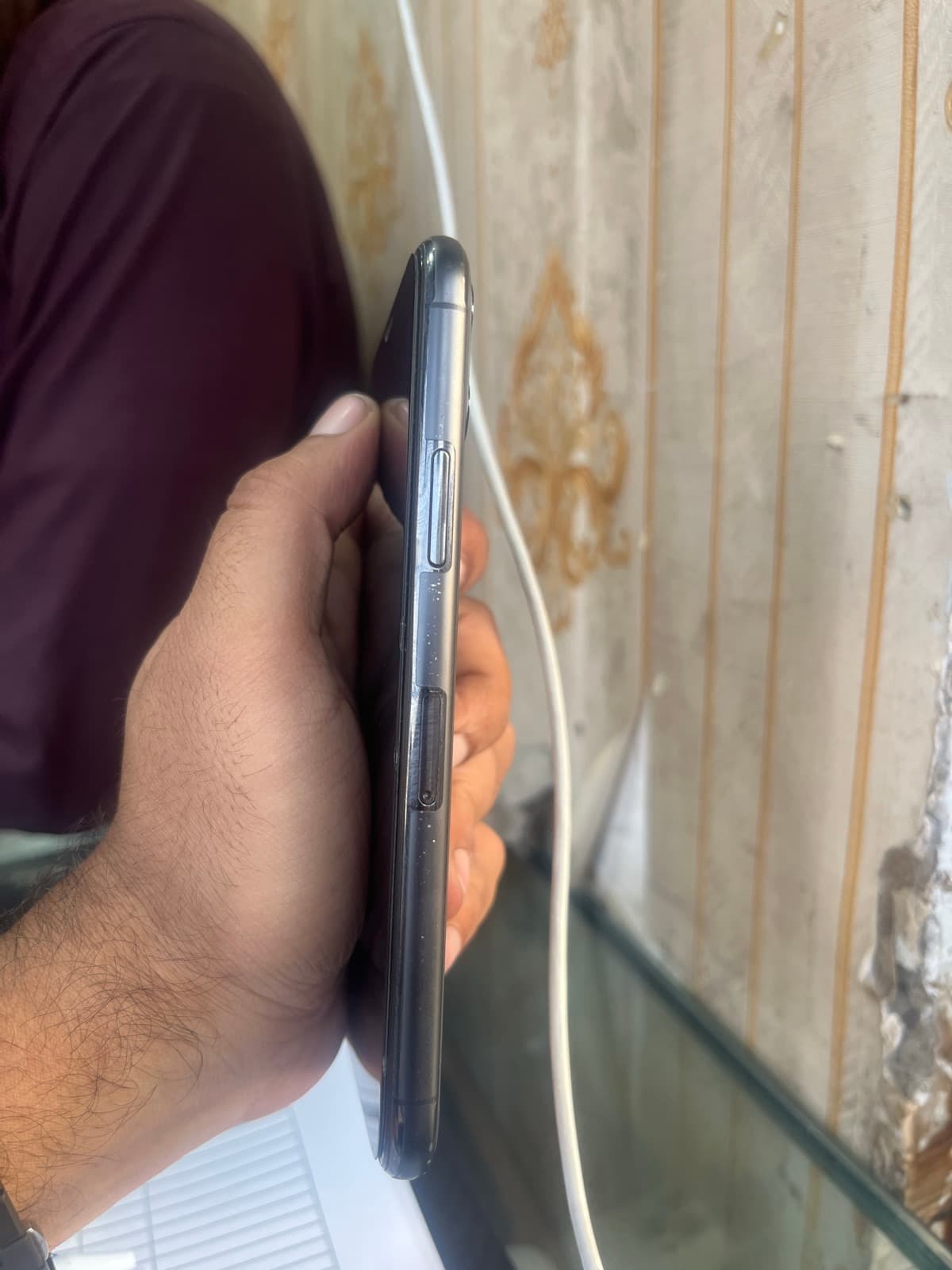 Apple iPhone 11 Pro 256GB in Space Gray — photo 4
