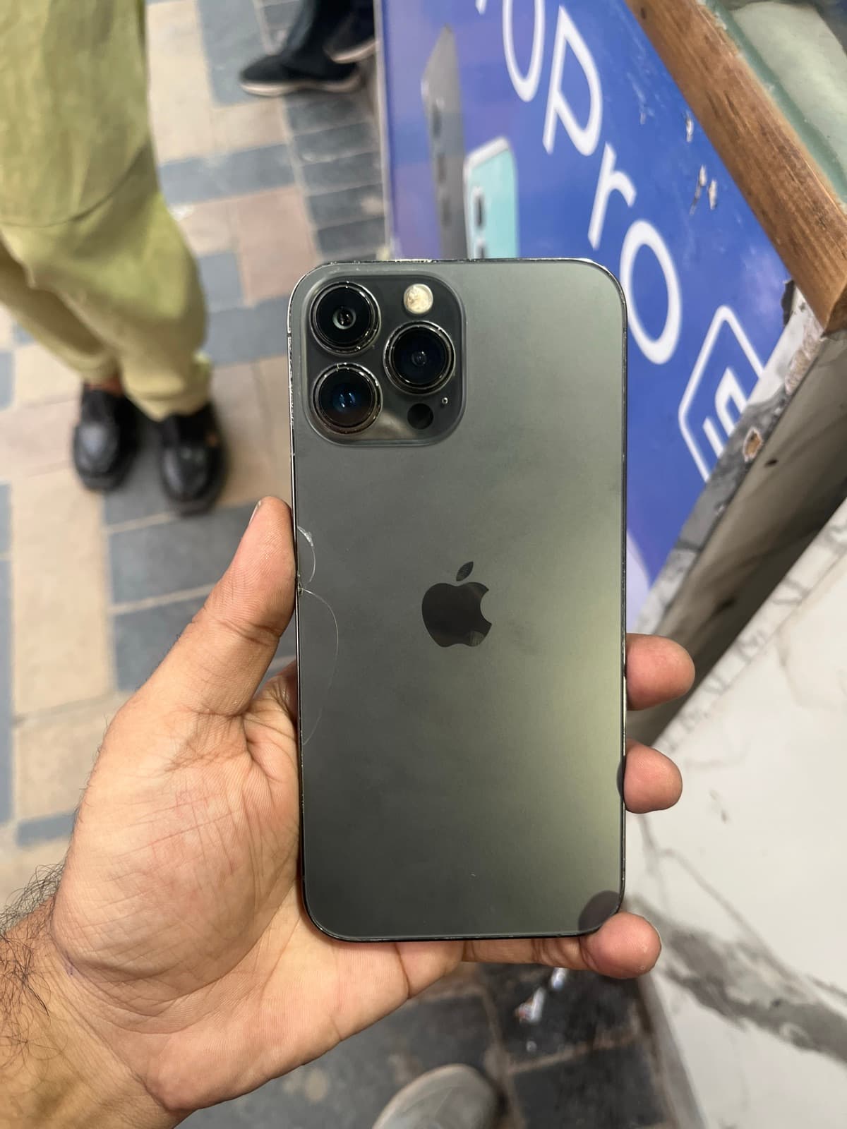 iPhone 13 Pro Max · 128GB