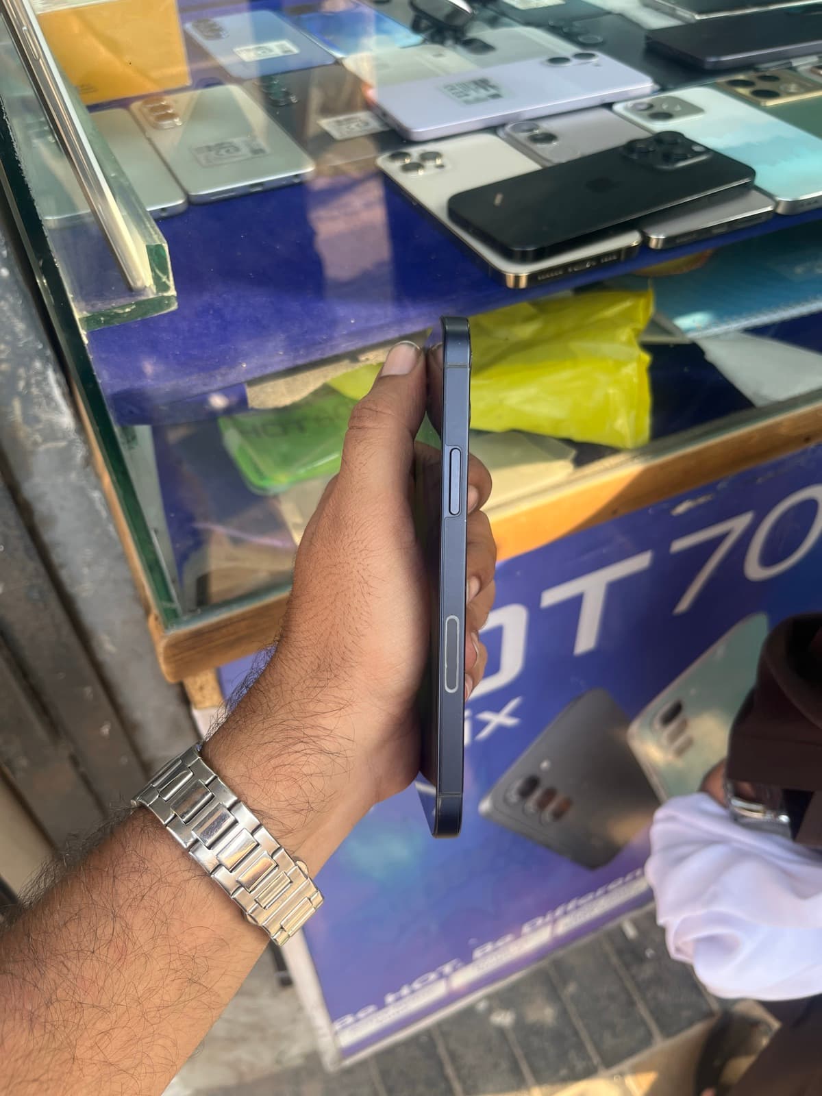 Apple iPhone 12 128GB in Blue — photo 4