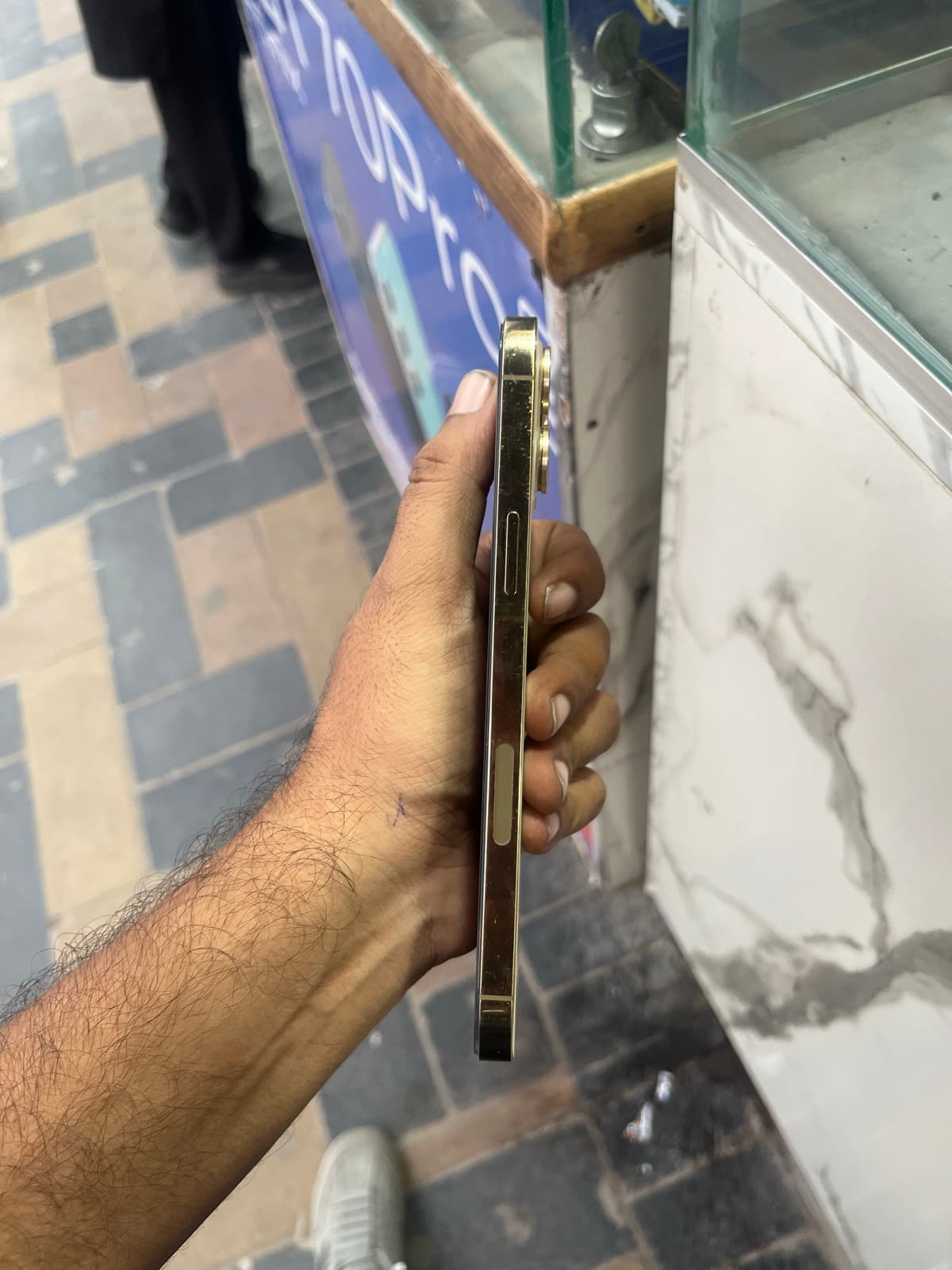 Apple iPhone 12 Pro Max 128GB in Gold — photo 4