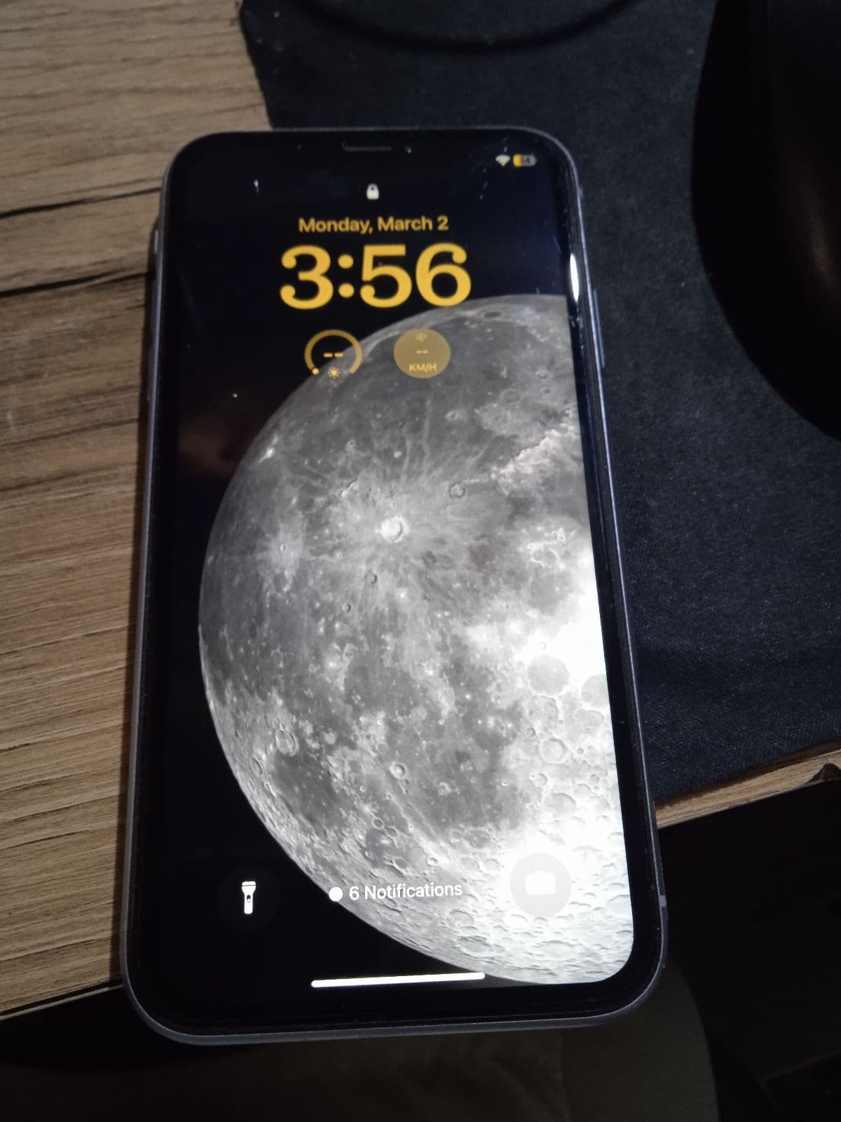 Apple iPhone 11 64GB in Purple — photo 2