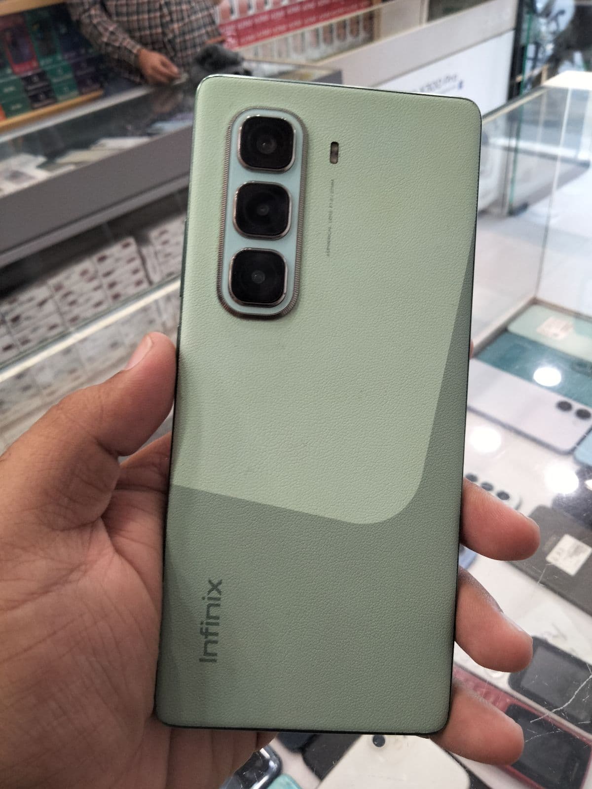 Infinix Hot 50 Pro+ 8GB / 256GB in Aurora Green — photo 1
