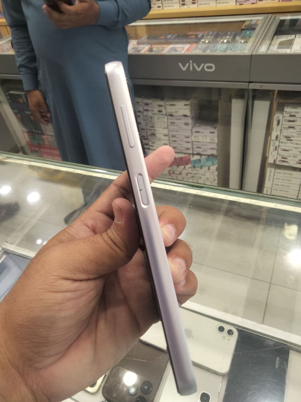 Samsung Galaxy A14 6GB / 128GB in Silver — photo 3