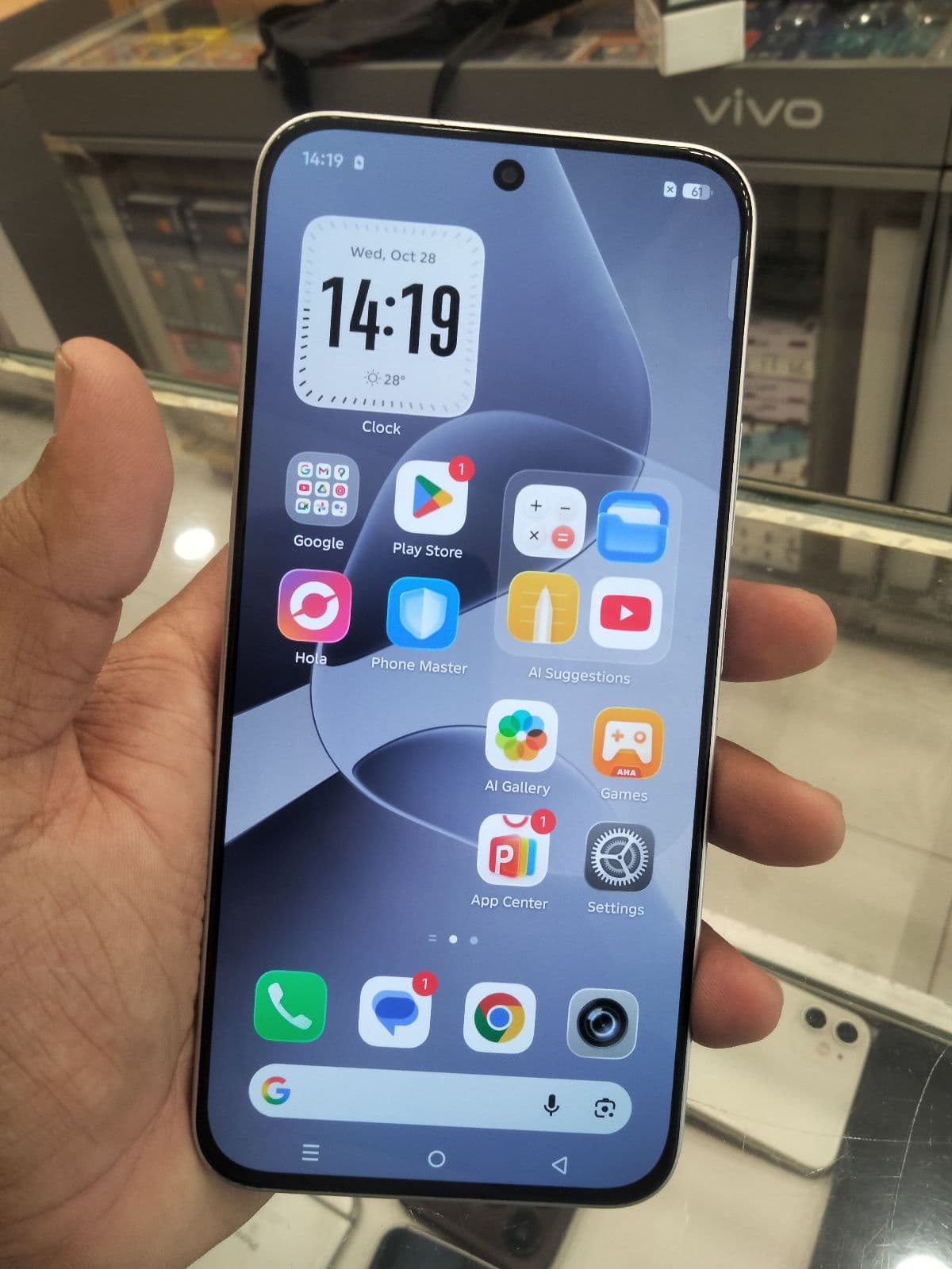 Infinix Hot 60 Pro 8GB / 128GB in Titanium Silver — photo 2