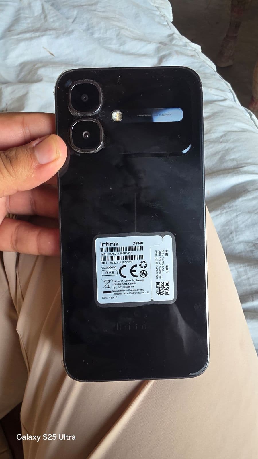 Infinix Smart 20 4GB / 64GB in Shadow Black — photo 3