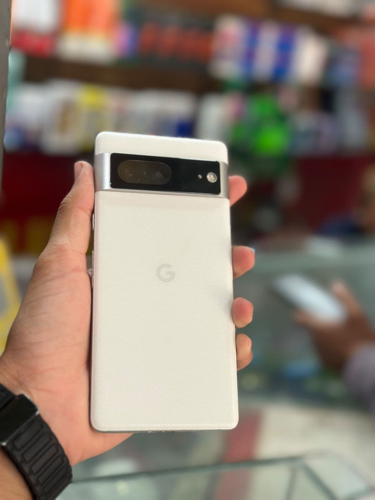 Google Pixel 7 8GB / 128GB in Snow — photo 1